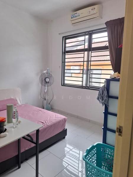 Rumah Teres 1-Tingkat untuk Dijual di Setia Eco Gardens (Gelang Patah) - Freedom Lam - Bedroom - PropertyGuru.com.my