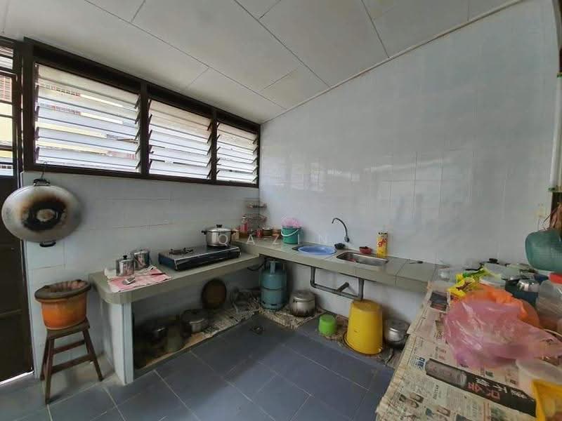 Rumah Teres 2-Tingkat untuk Dijual di Taman Sri Intan (Menglembu) - Qazin Khoo - Kitchen - PropertyGuru.com.my