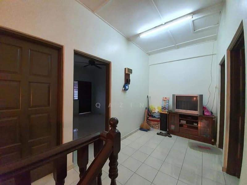 Rumah Teres 2-Tingkat untuk Dijual di Taman Sri Intan (Menglembu) - Qazin Khoo - Interior - PropertyGuru.com.my