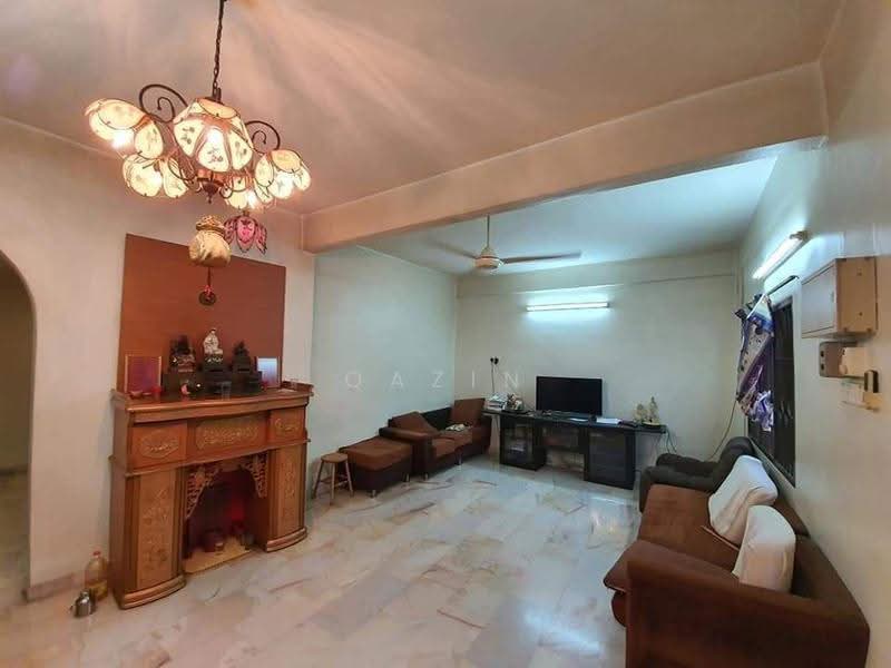 Rumah Teres 2-Tingkat untuk Dijual di Taman Sri Intan (Menglembu) - Qazin Khoo - Living Room - PropertyGuru.com.my