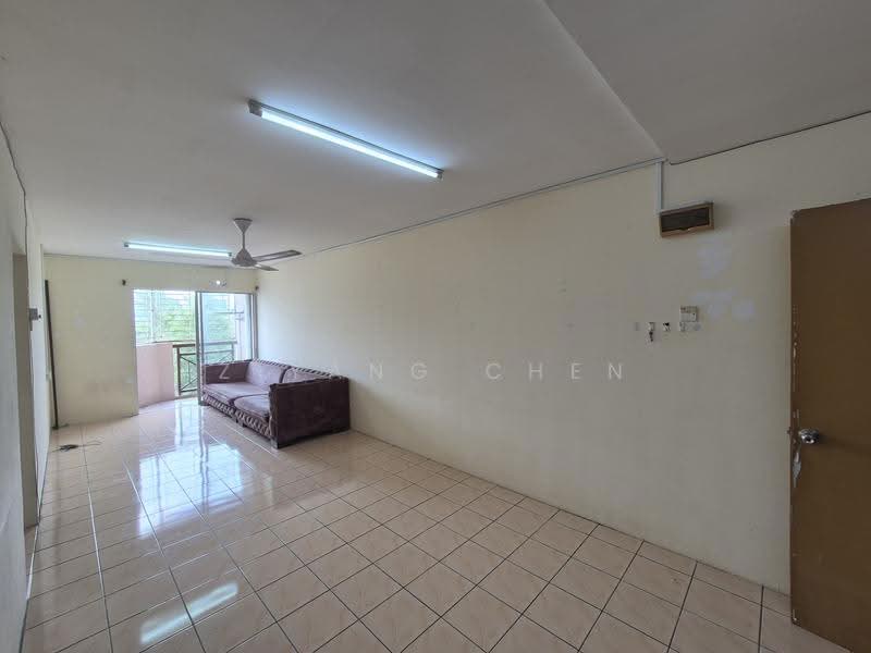 Pangsapuri untuk Disewa di Damai Apartment - Ziyang Chen - Living Room - PropertyGuru.com.my