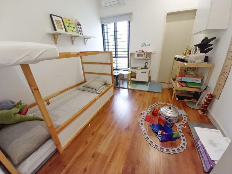 2-storey Terraced House for Sale in Bandar Rimbayu (Telok Panglima Garang) - Sa'a Nordin - Bedroom - PropertyGuru.com.my