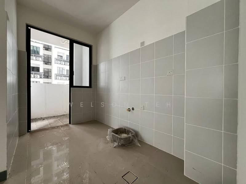 Service Residence for Sale at South View - Welson Teh - Interior - PropertyGuru.com.my