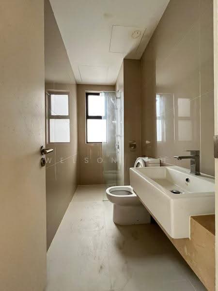 Service Residence for Sale at South View - Welson Teh - Bathroom - PropertyGuru.com.my