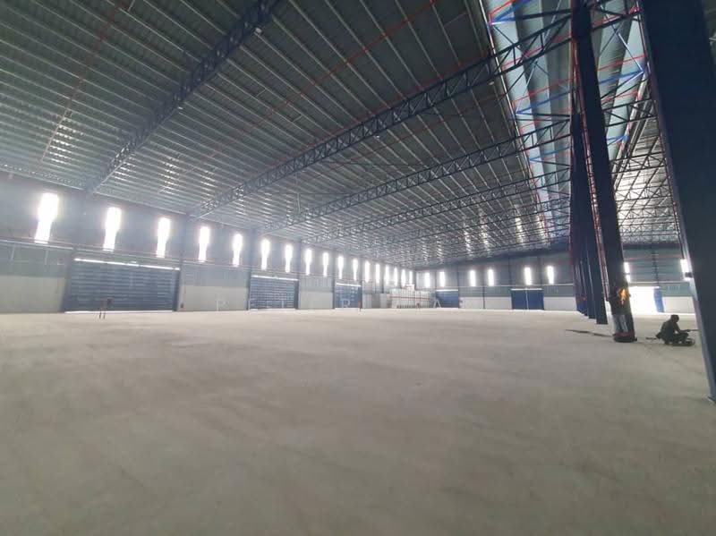 Warehouse for Rent in Rawang (Selangor) - Peter Tan - Interior - PropertyGuru.com.my