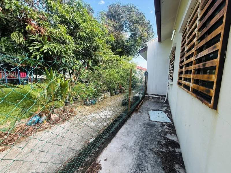 Rumah Teres 1-Tingkat untuk Dijual di Klang (Selangor) - Sariza Hartanah - Exterior - PropertyGuru.com.my