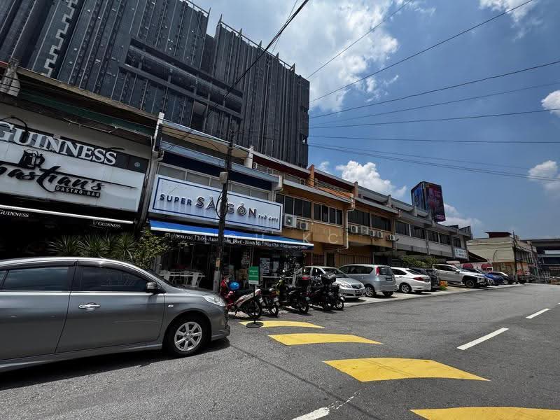 Kedai untuk Disewa di Desa Pahlawan (Ampang) - Loh KC - Exterior - PropertyGuru.com.my