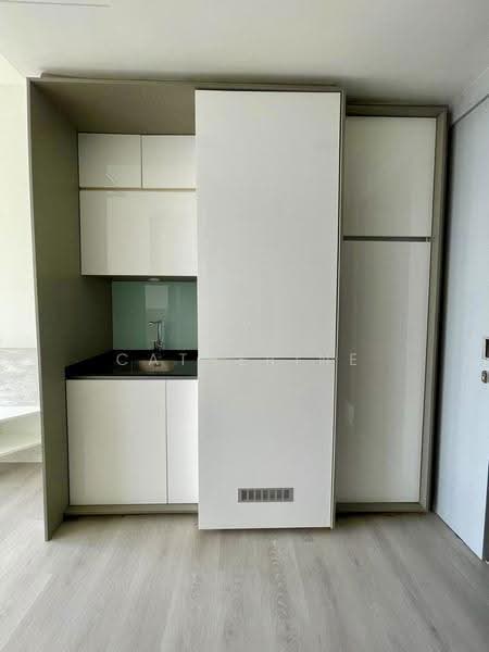 Service Residence for Sale at Expressionz Professional Suites - Catherine Yap - Kitchen - PropertyGuru.com.my