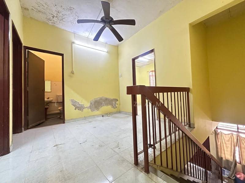 Rumah Teres 2-Tingkat untuk Dijual di Taman TTDI Jaya (Shah Alam) - Luqman Zamri - Interior - PropertyGuru.com.my