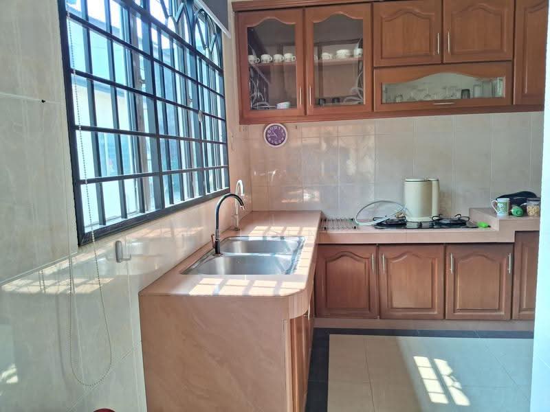 Rumah Teres 2-Tingkat untuk Dijual di Rawang (Selangor) - Elvin Soh - Kitchen - PropertyGuru.com.my