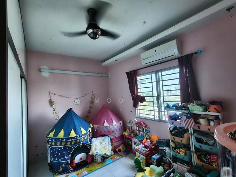 Service Residence for Sale at Koi Kinrara - Moon Chiew - Bedroom - PropertyGuru.com.my