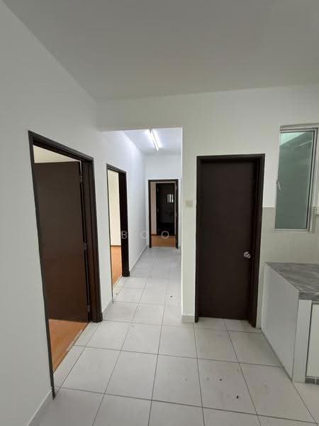 Kediaman Servis untuk Disewa di Amara - Boon Peng - Corridor - PropertyGuru.com.my