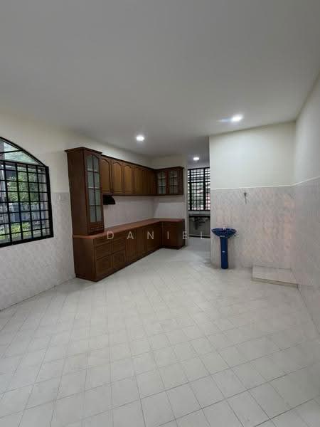 Rumah Teres 2-Tingkat untuk Dijual di Taman Pulai Utama (Skudai) - Daniel Yong - Kitchen - PropertyGuru.com.my