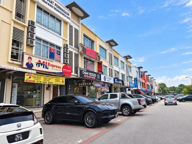 Kedai untuk Dijual di Taman Daya (Johor Bahru) - Sausa Lee - Exterior - PropertyGuru.com.my