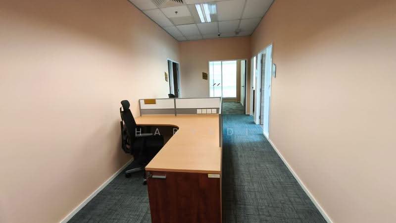 Pejabat untuk Disewa di Cyberjaya (Selangor) - Haryadi Katmon - Corridor - PropertyGuru.com.my