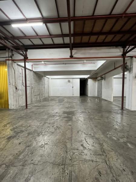 Factory for Sale in Batu Caves (Selangor) - Peter Tan - Interior - PropertyGuru.com.my