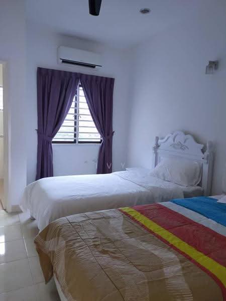 2-storey Terraced House for Rent in Taman Seri Austin (Tebrau) - Ivy Low - Bedroom - PropertyGuru.com.my