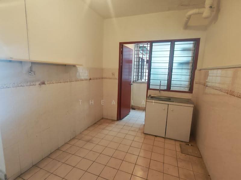 Condominium for Rent at Selesa Puteri Condominium - Thea Lai - Kitchen - PropertyGuru.com.my