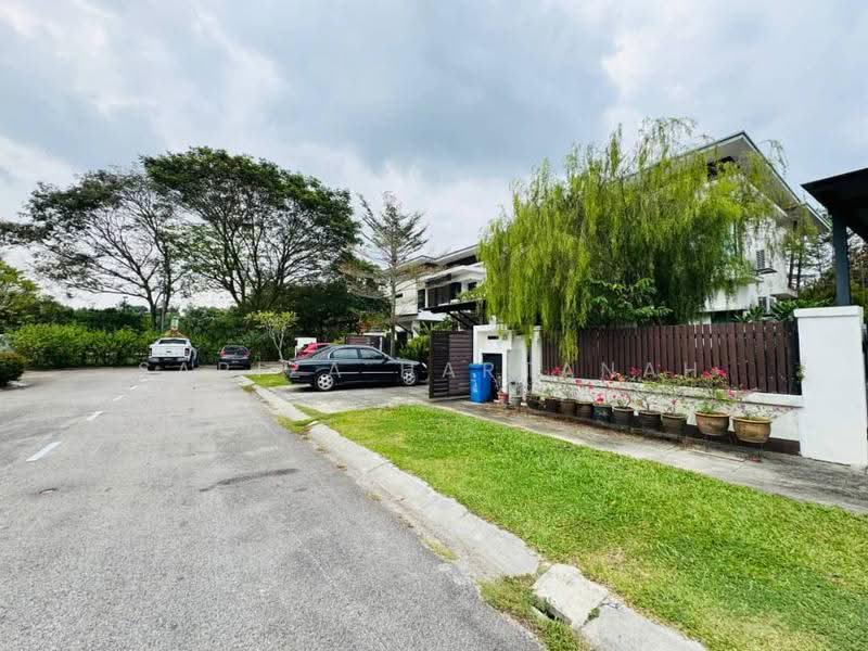 Semi-Detached House for Sale in Cahaya Spk (Shah Alam) - Sariza Hartanah - Exterior - PropertyGuru.com.my