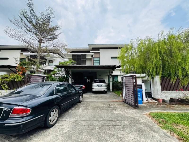 Semi-Detached House for Sale in Cahaya Spk (Shah Alam) - Sariza Hartanah - Exterior - PropertyGuru.com.my