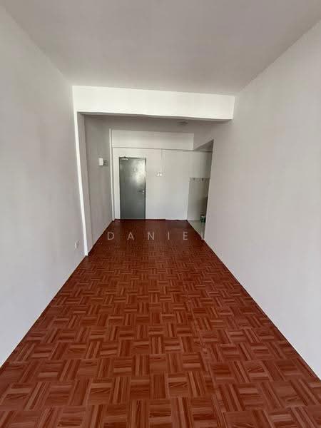 Apartment for Sale at Pangsapuri Pulai Mutiara 3 - Daniel Yong - Interior - PropertyGuru.com.my