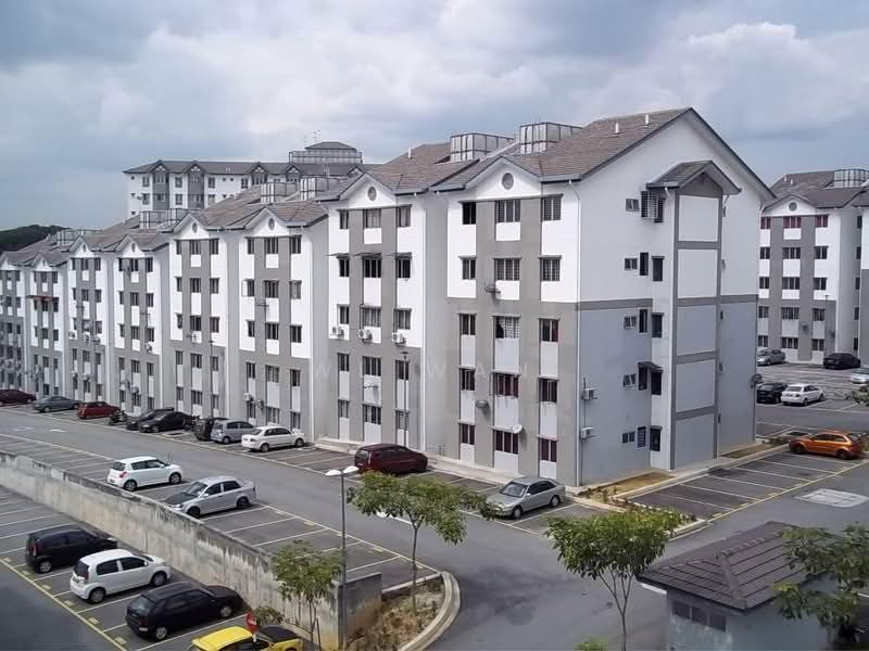 Pangsapuri untuk Dijual di Pangsapuri Mayang (Puncak Jalil) - WL Wan - Exterior - PropertyGuru.com.my