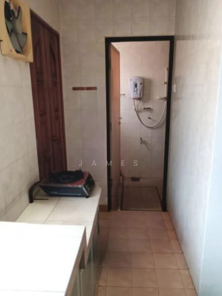 Rumah Teres 2-Tingkat untuk Dijual di SS23 (Petaling Jaya) - James Tan - Kitchen - PropertyGuru.com.my