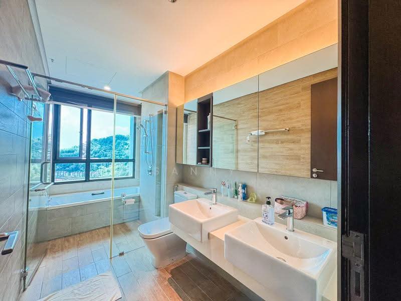 Kondominium untuk Dijual di Alila2 - Sanny Lau - Bathroom - PropertyGuru.com.my