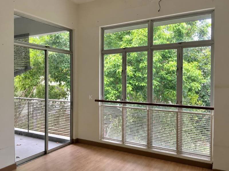 2.5-storey Terraced House for Sale in Presint 16 (Putrajaya) - Kamil Ghazali - Balcony - PropertyGuru.com.my