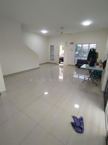 2-storey Terraced House for Sale in Bandar Mahkota Cheras (Cheras) - Alan Lee - Living Room - PropertyGuru.com.my