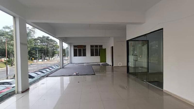 Shop for Rent in Kelana Jaya (Petaling Jaya) - Jack Khor Phor Jiing - Exterior - PropertyGuru.com.my