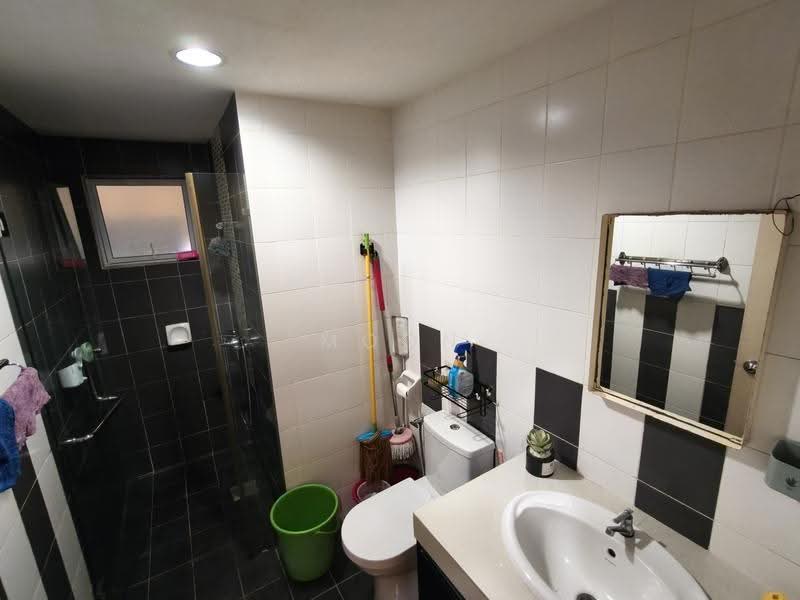 Service Residence for Sale at Koi Kinrara - Moon Chiew - Bathroom - PropertyGuru.com.my