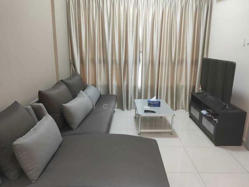 Kondominium untuk Disewa di Tropicana Bay Residences - JC Lee - Living Room - PropertyGuru.com.my