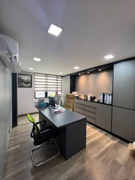Kedai untuk Dijual di Bandar Kajang (Kajang) - Peter Liew - Study - PropertyGuru.com.my