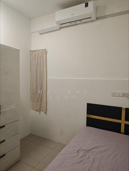 Kediaman Servis untuk Dijual di Twin Residences - Wai Ann Teng - Bedroom - PropertyGuru.com.my