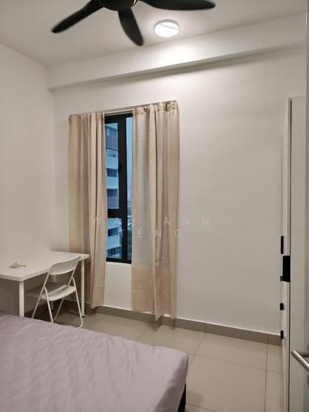 Kediaman Servis untuk Dijual di Twin Residences - Wai Ann Teng - Bedroom - PropertyGuru.com.my