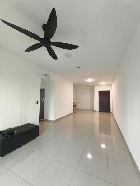 Kediaman Servis untuk Dijual di Twin Residences - Wai Ann Teng - Living Room - PropertyGuru.com.my