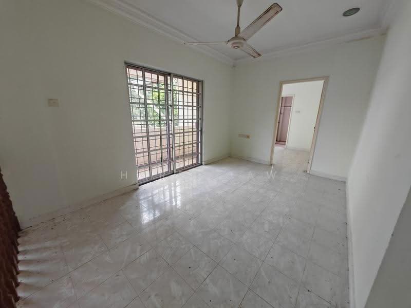 Bungalow House untuk Dijual di Ayer Keroh (Melaka) - Harry Law - Interior - PropertyGuru.com.my