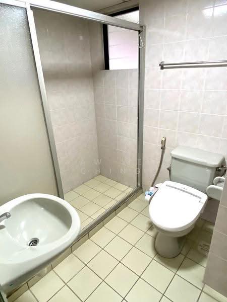 Condominium for Sale at Mont Kiara Palma - Law Wei Ching - Bathroom - PropertyGuru.com.my