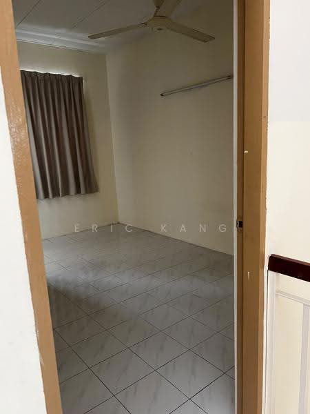 Rumah Teres untuk Disewa di Teluk Kumbar (Penang) - Eric Kang - Interior - PropertyGuru.com.my