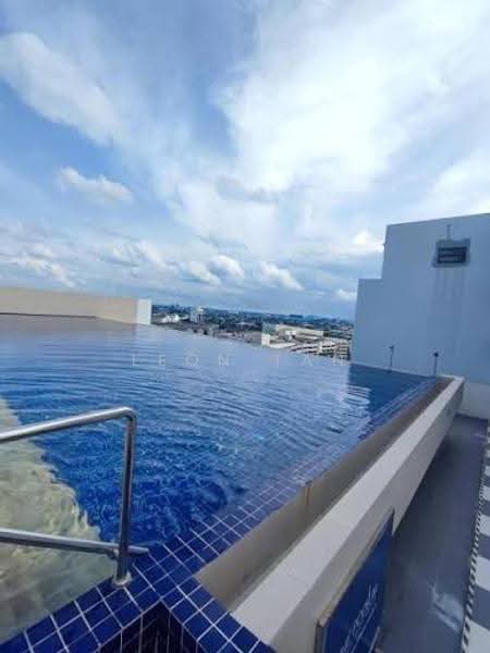Kediaman Servis untuk Disewa di The Podium - Leon Tan - Pool - PropertyGuru.com.my