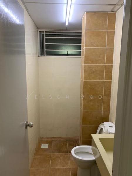 Kondominium untuk Disewa di Platinum Lake PV 13 - Welson Moo - Bathroom - PropertyGuru.com.my