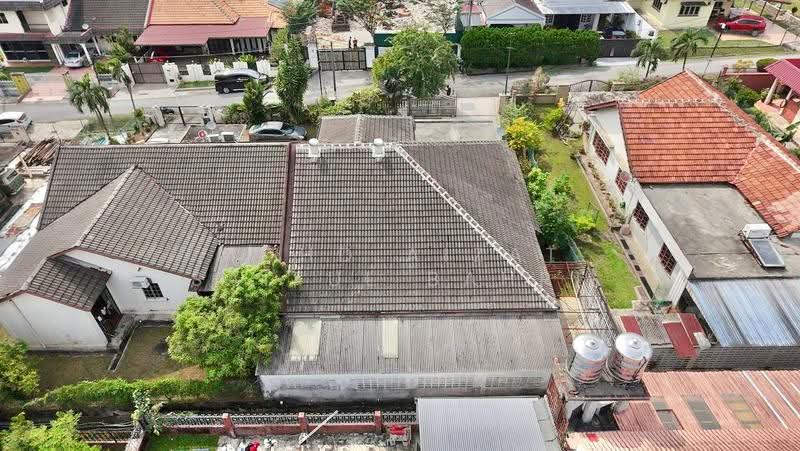 Semi-Detached House for Sale in Seksyen 4 (Petaling Jaya) - Mohd Aizat Saiful Bahri - Exterior - PropertyGuru.com.my
