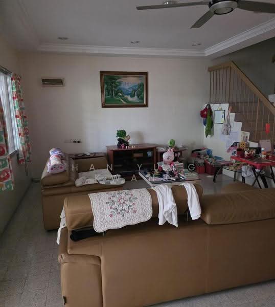 2-storey Terraced House for Sale in Taman Len Seng (Cheras) - Han Yung Kwang - Living Room - PropertyGuru.com.my