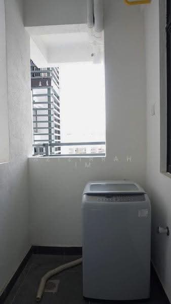 Kondominium untuk Disewa di Tamara - Azizirrahim . - Balcony - PropertyGuru.com.my
