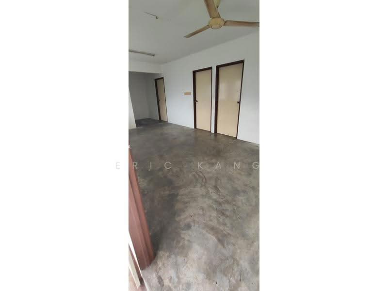 Apartment for Rent at Desa Indah Block 33 - Eric Kang - Interior - PropertyGuru.com.my