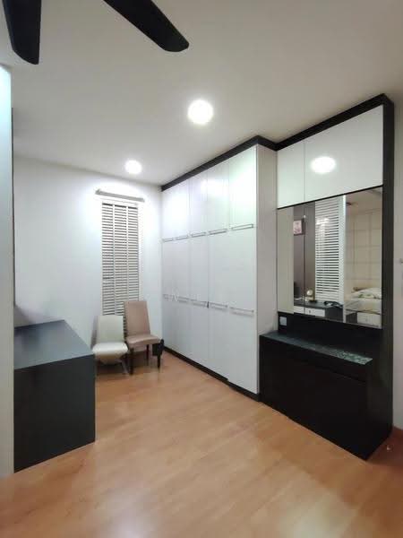 Rumah Berkembar untuk Dijual di Taman Setia Indah (Tebrau) - Wee Howe - Bedroom - PropertyGuru.com.my