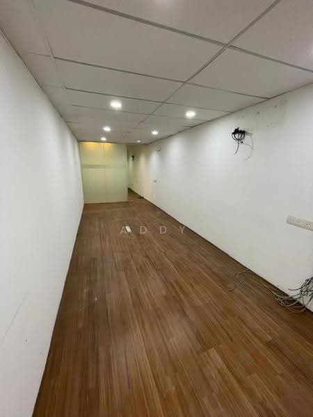 Shop / Office untuk Disewa di Taman Bukit Hijau (Cheras) - Addy Ng - Interior - PropertyGuru.com.my