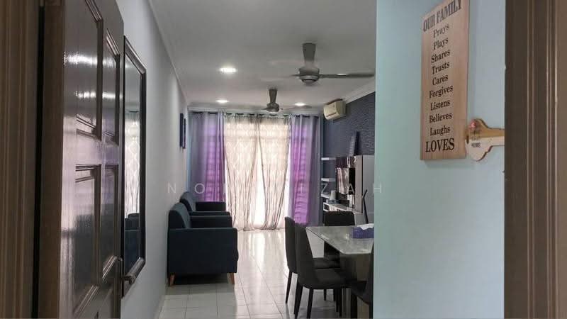 Kondominium untuk Disewa di Saujana Aster - NoraFizah Gapar - Living Room - PropertyGuru.com.my