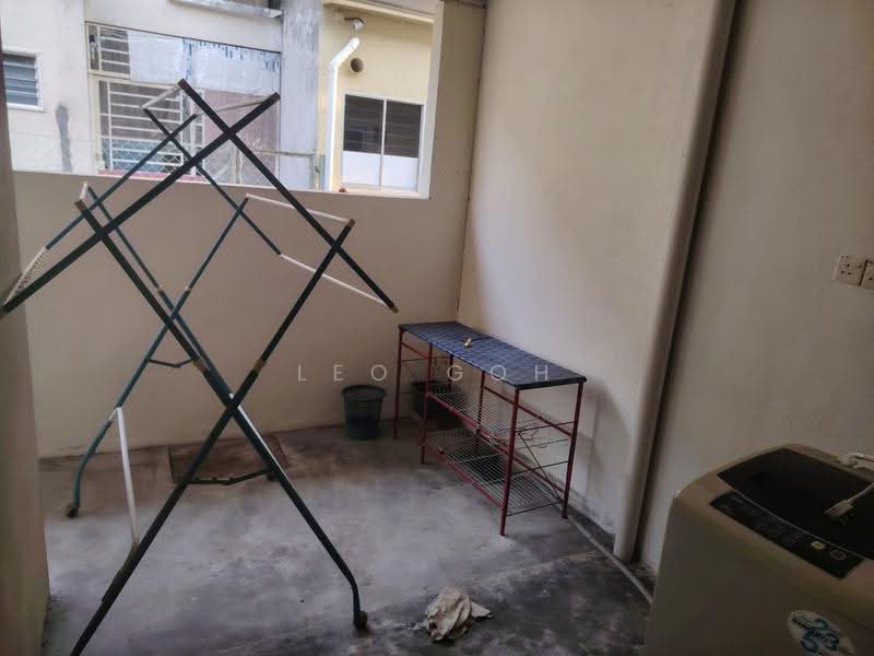 2-storey Terraced House for Rent in Seremban (Negeri Sembilan) - Leo Goh - Balcony - PropertyGuru.com.my